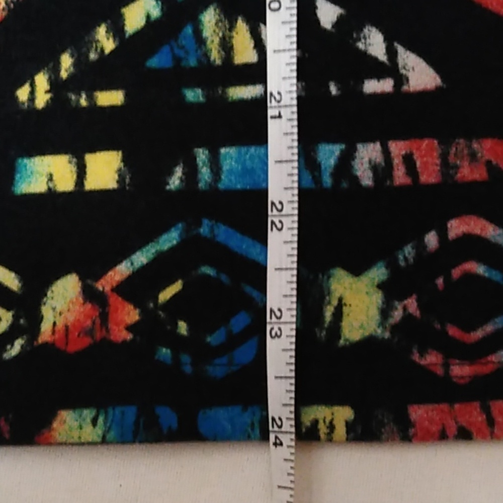 Painted glass pencil skirt - Picture 8 of 8